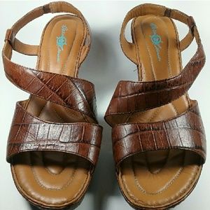 Leather Sandals~ Born Crown